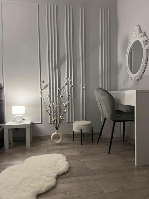 Luxueux Appartement Pres De La Cathedrale Strasbourg Luaran gambar